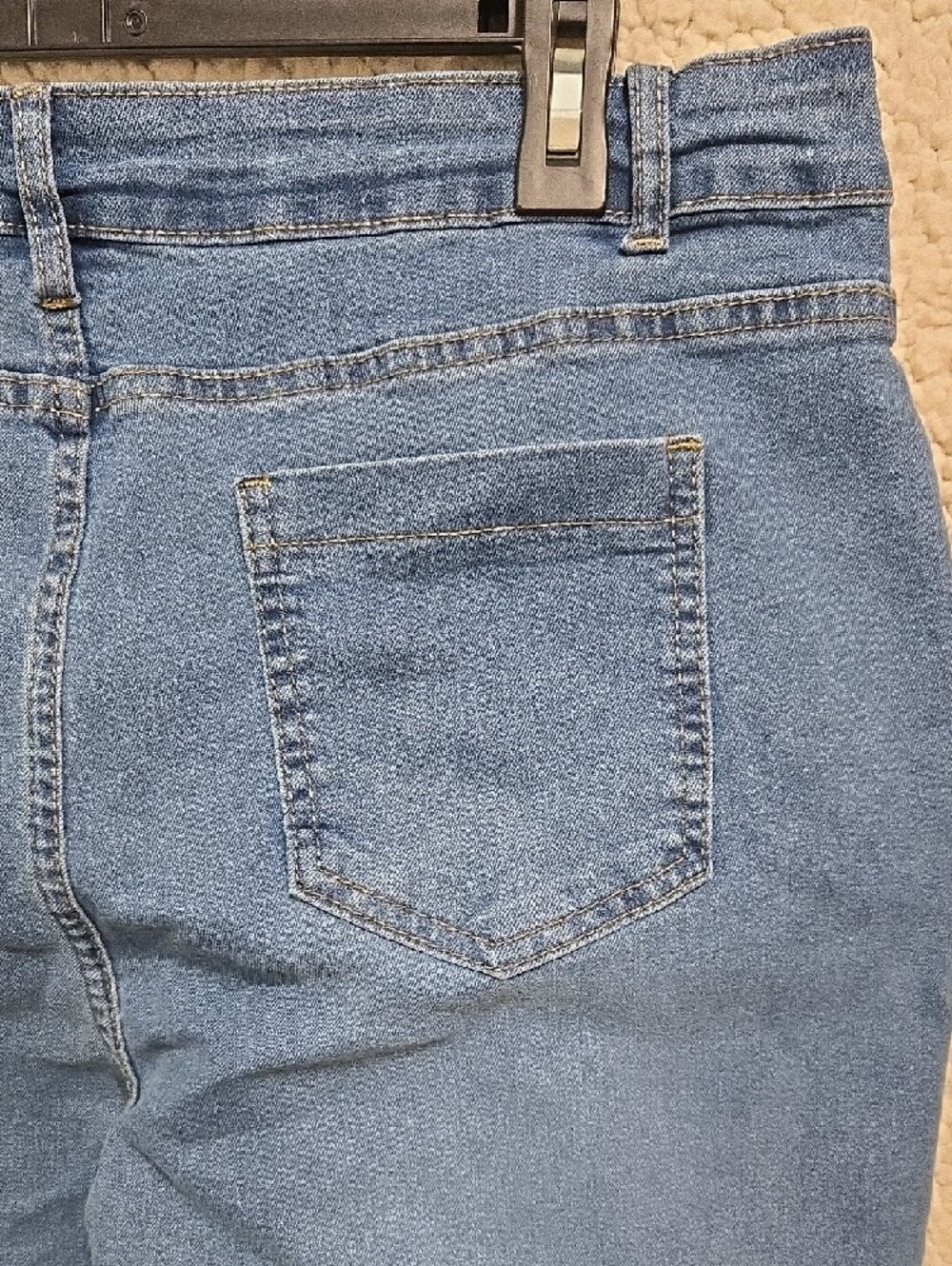 High-Rise Wide Leg Women's Denim Jeans in Mid Blue - Picture 4 of 6